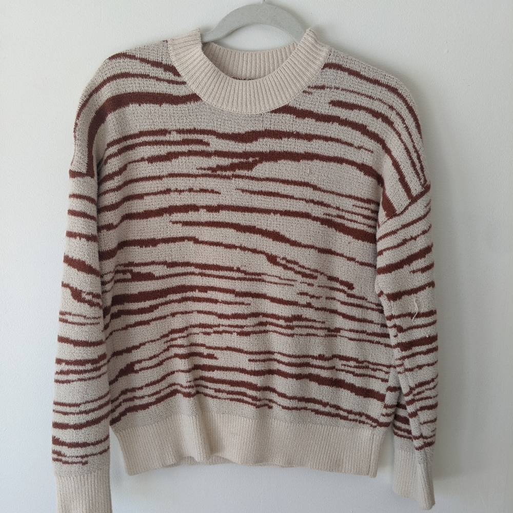 4si3nna Sweater